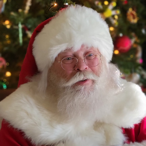 SEE SANTA AT THE SHOW! SEE SANTA AT THE SHOW!