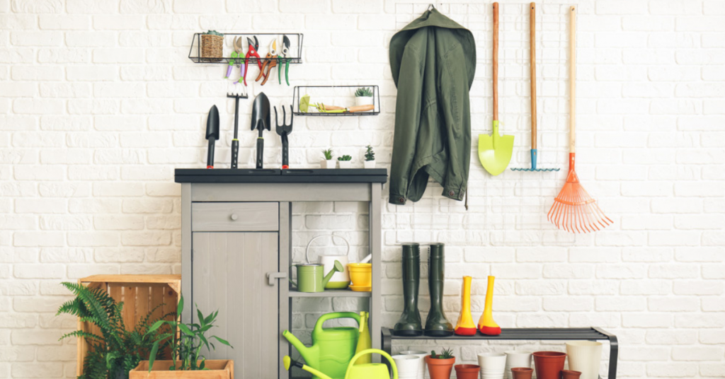 Halifax-Fall-Home-Show-Blog-Pic-store-Garden-tools-1-1024x536