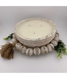 A chick with wicks festive candle