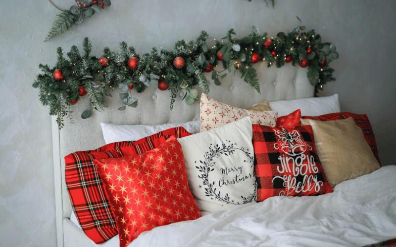Red and white holiday pillows 