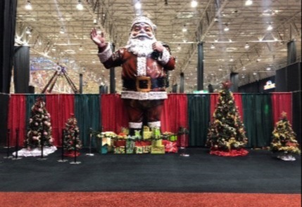 TALLEST SANTA