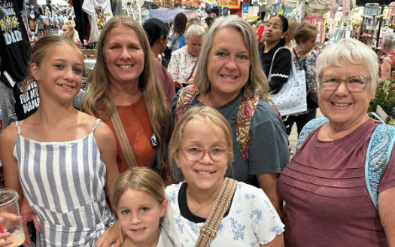 group of family members at Braum's Affair of the Heart Show