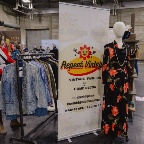 VINTAGE REVIVAL