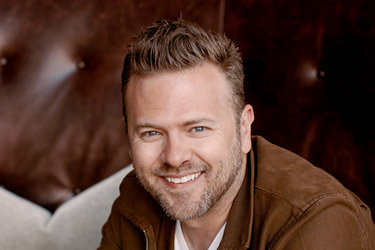 Matt Muenster, HGTV and DIY Network's Bath Crashers and BATHtastic! 