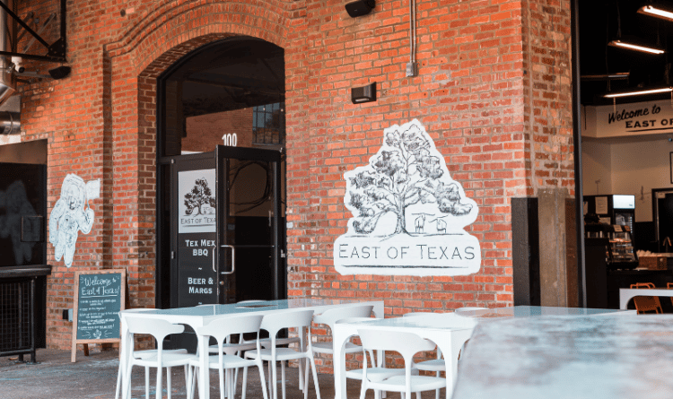  ANDREW HOLLINGWORTH, PITMASTER AT EAST OF TEXAS
