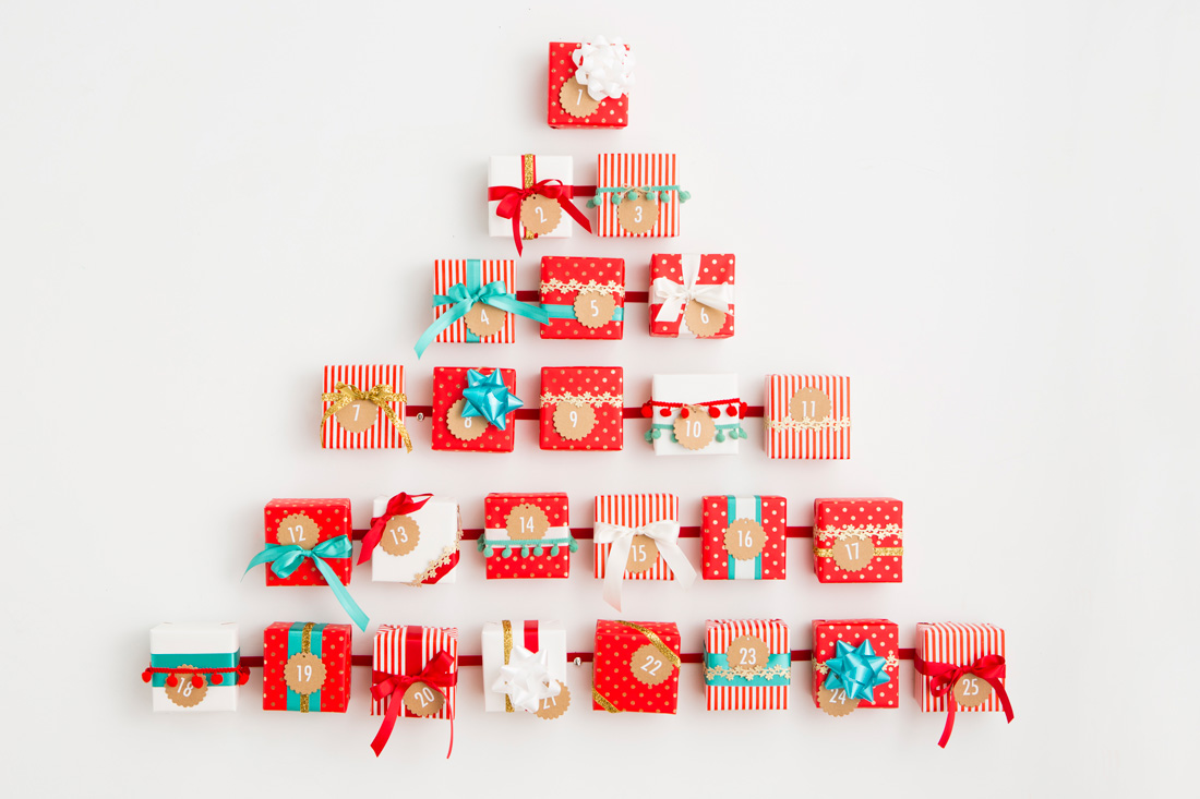 Present make this tree shaped Advent calendar