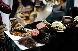 Touch, Learn & Identify: NB Big Game Club Fur Display